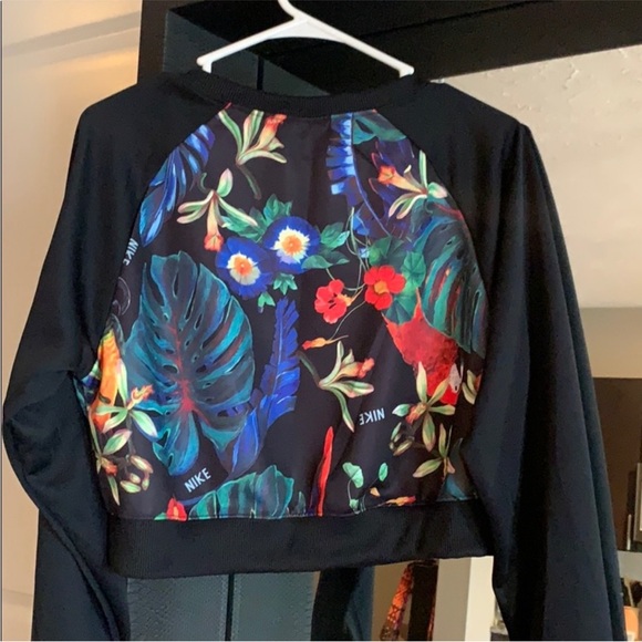 Nike Hyper Tropical Cropped Sweatshirt S - Picture 6 of 6